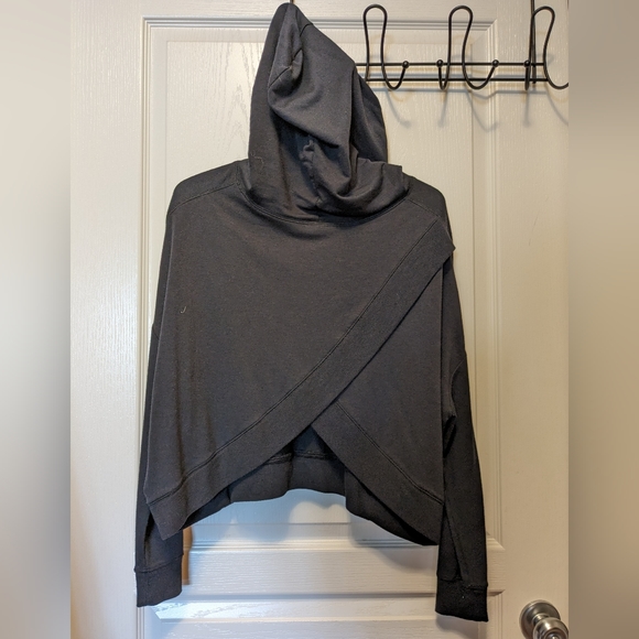 Cropped pullover - Picture 2 of 4